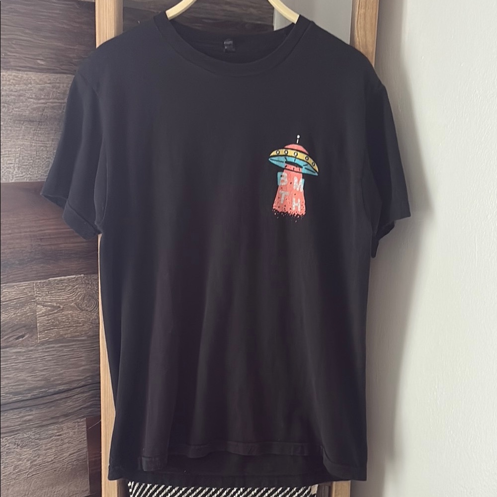 SOLD❗️Bring Me The Horizon Tee 🛸 - Picture 1 of 4